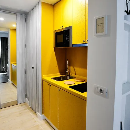 Click&sleep Fuorigrotta Apartman *